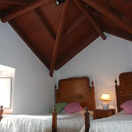 Вилла Quinta Da Saude *